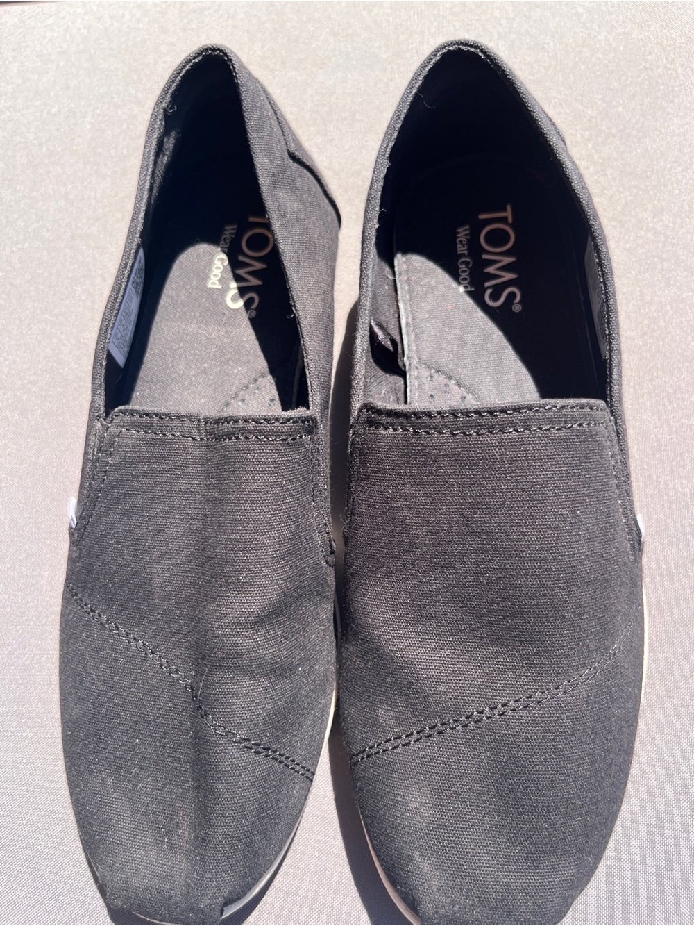 TOMS Black Classic Canvas Slip-On Shoes Women’s US 6 EU 36.5 EUC